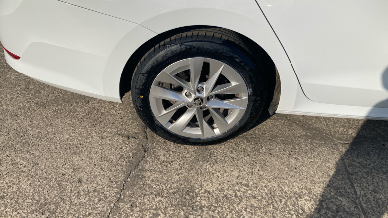 Skoda Octavia 1.5 TSI e-TEC SE L 5dr DSG Petrol Estate